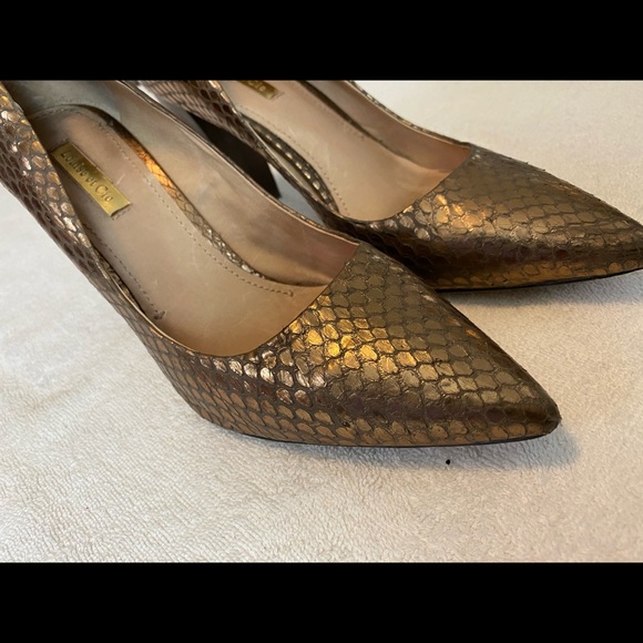 Gently Worn Super Gorgeous Heels By LOUISE ET CIE - Picture 3 of 8